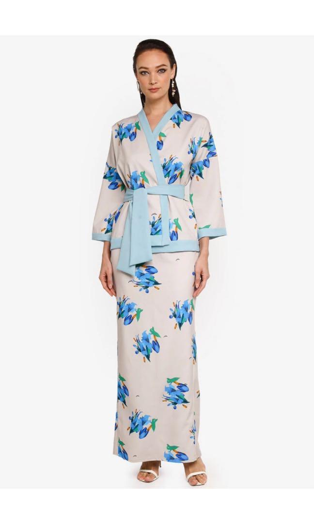 Petra Rtw Qasrina Wrapped Kimono Kurung