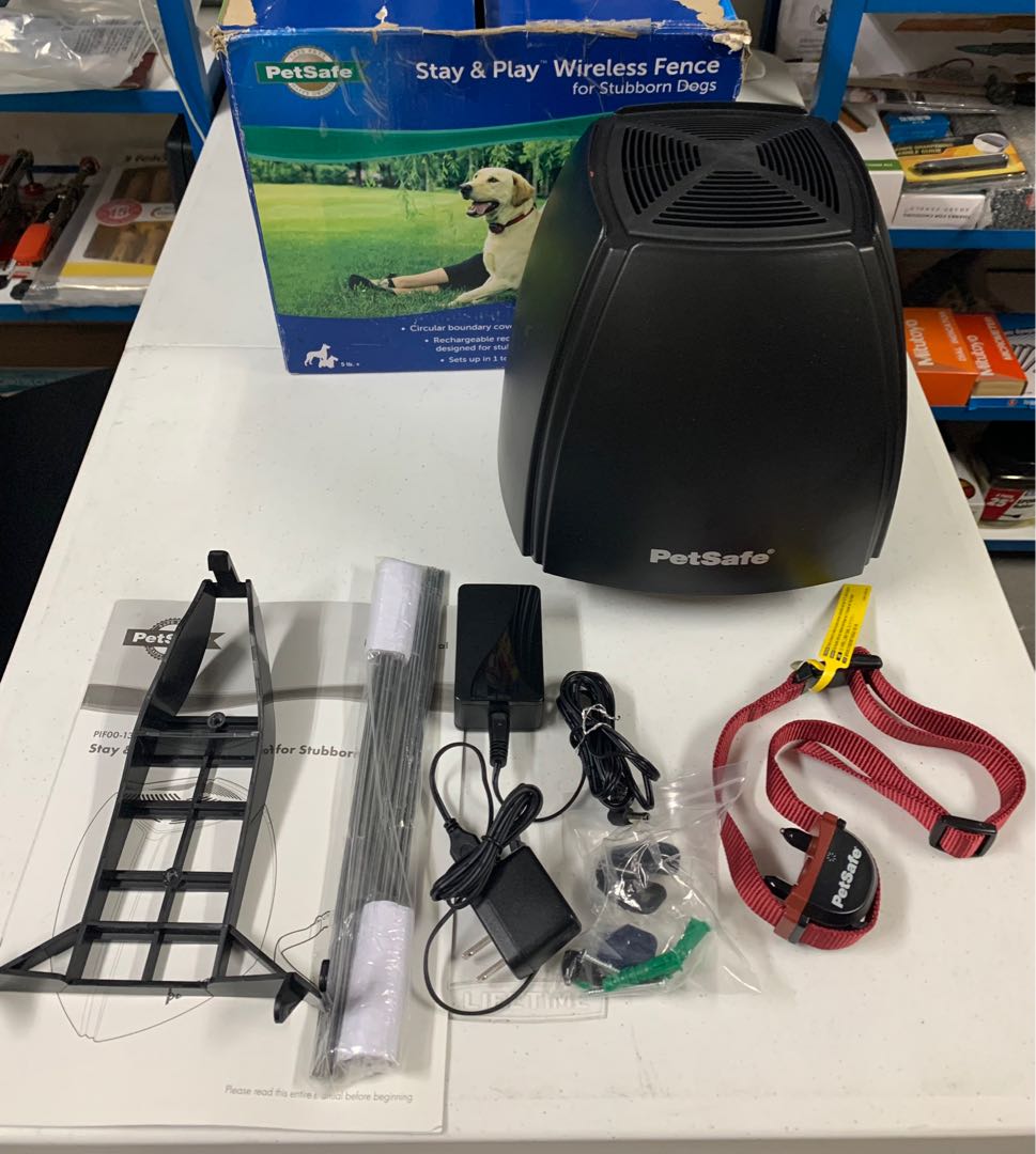 PetSafe Stay and Play Wireless Fence for Stubborn Dogs, Pet Supplies