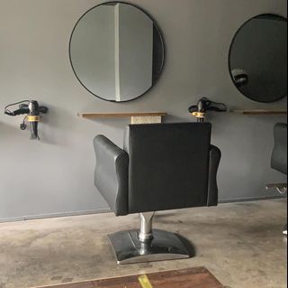 (Category: ) located in . Submitted by adrelea (Listing ID 1161586401, Image 1). Description: .