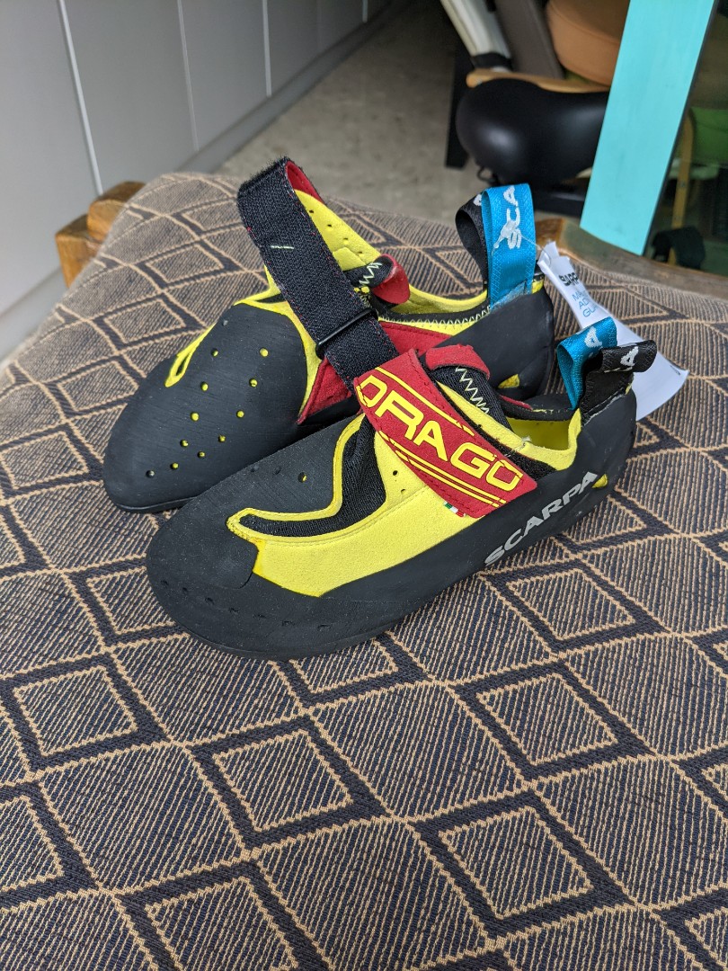 Item 722970 - Scarpa Drago - Climbing Shoes - Size 9.5