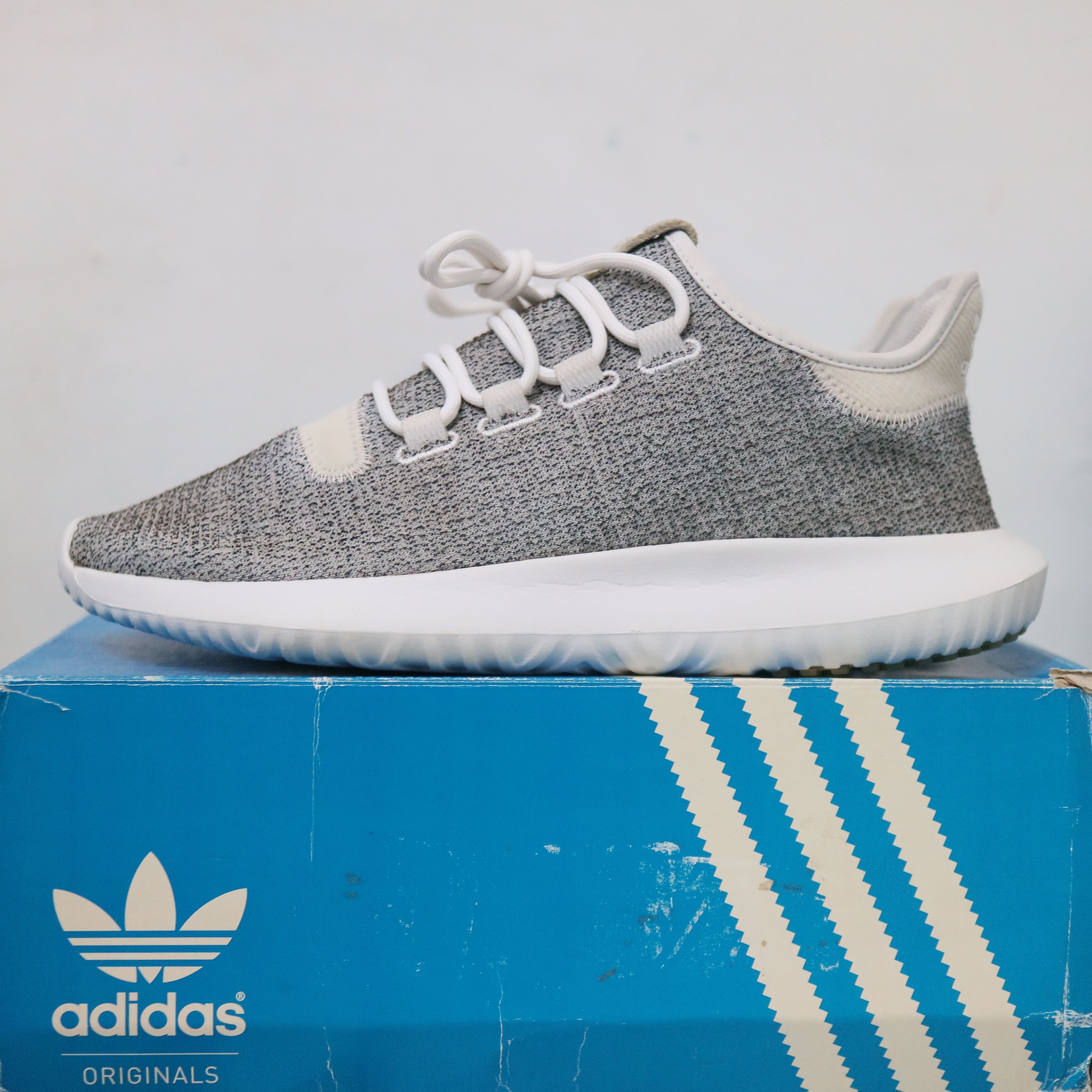 Sepatu Adidas Tubular Shadow original 