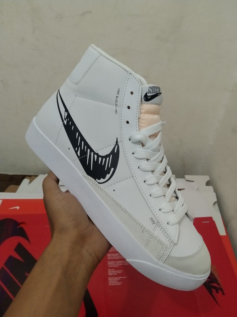 Sepatu Nike Blazer Mid '77 Sketch 