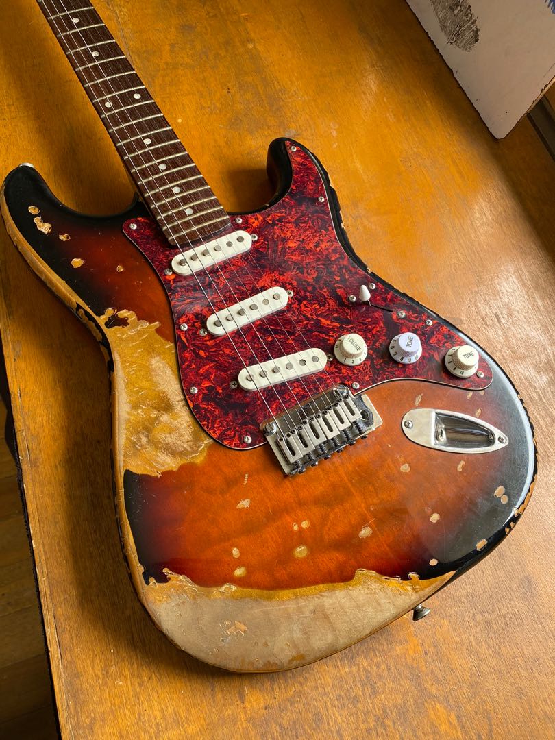 Squier relic online
