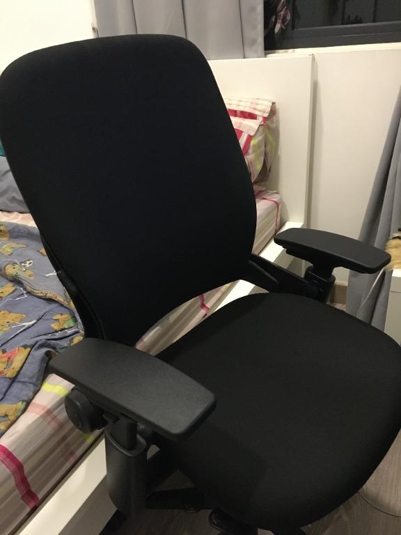 Steelcase leap v2 btod top