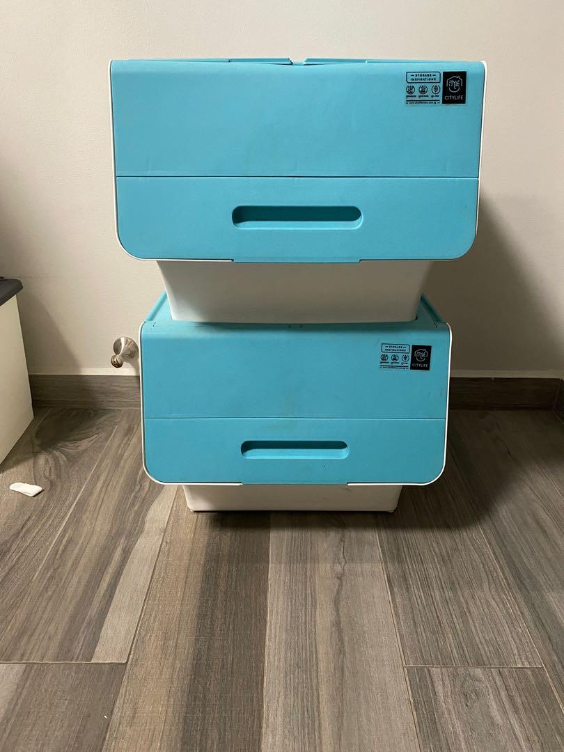 Storage Boxes (Category: Shelves, Cabinets & Racks) located in Singapore. Submitted by taihy (Listing ID 1161524697, Image 1). Description: Storage boxes for toys. A unique turquoise color. .