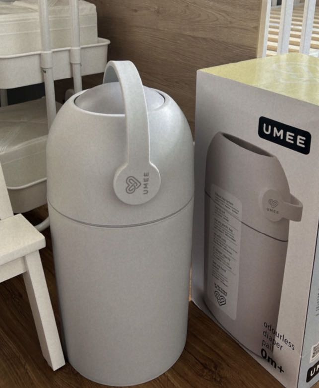 Umee odourless diaper pail, Babies & Kids, Bathing & Changing, Other Baby Bathing & Changing