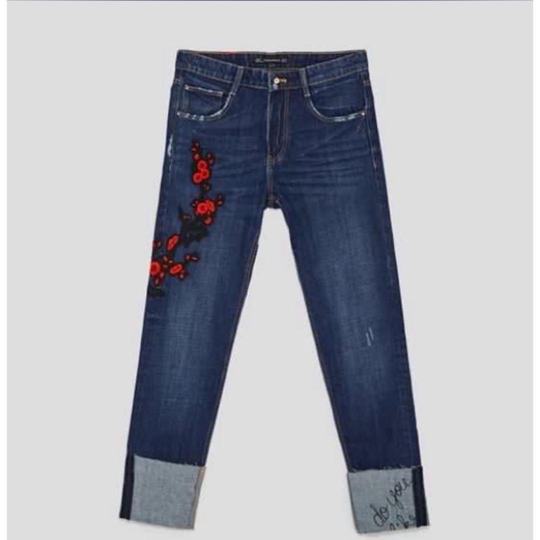 ZARA embroidered straight leg jeans 