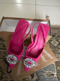 (Category: ) located in . Submitted by cheritaa (Listing ID 1161532006, Image 1). Description: .