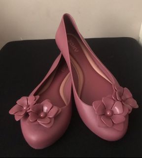 (Category: ) located in . Submitted by maricori (Listing ID 1161478213, Image 1). Description: .