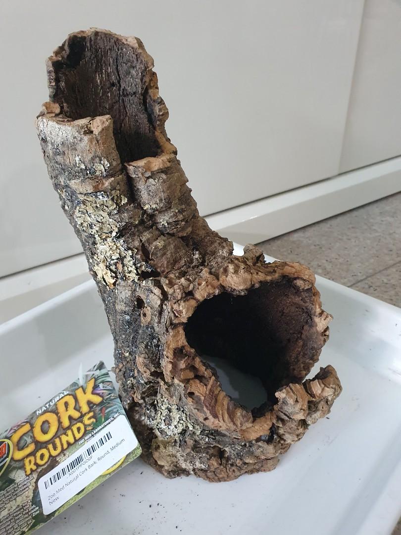 Zoo med natural cork round for small pets