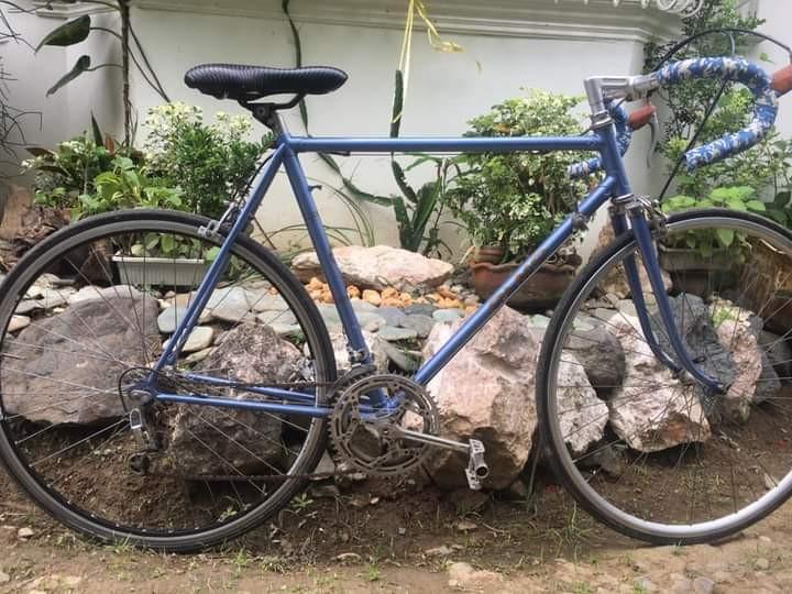 1970s Olmo Campeon Roadbike (Category: Bicycles) located in Malolos. Submitted by jjantiques (Listing ID 1158471237, Image 1). Description: Selling this Vintage Rare Olmo Campeo Road Bike from the past (Excellent Condition / Patina). Italian / French Classic Road Bike.