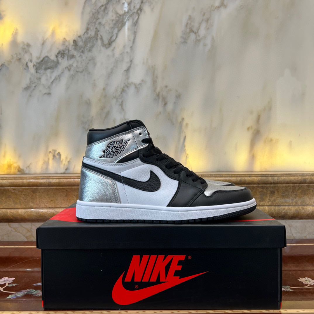 jordan retro 1 silver