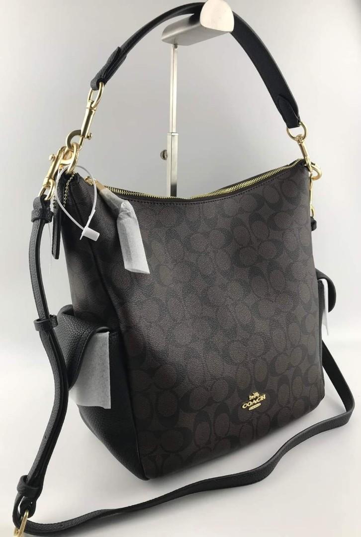 🍀 CCH Pennie Shoulder DarkBrown (Category: Luxury Bags & Wallets) located in Manila. Submitted by vera.prudence (Listing ID 1158367429, Image 3). Description: 🍀 CCH Pennie Shoulder ▪️ 10 3/4" (L) x 11 3/4" (H) x 5 1/4" (W) 💰 P2,400 ▪️Plus SF ▪️Actual photo.