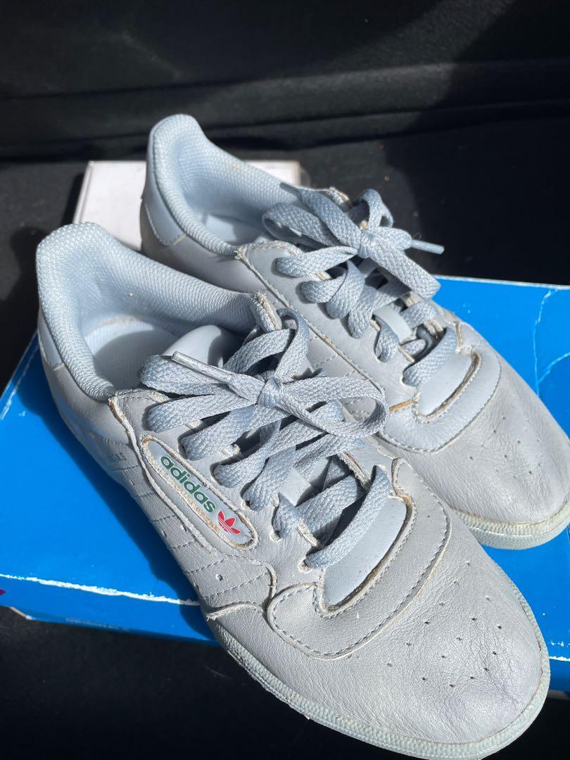 calabasas shoes black