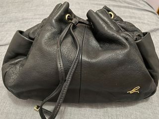 （分類：）位於 。 由 hkitw 提交（商品編號 1158500380，圖片 1）。簡介： 。