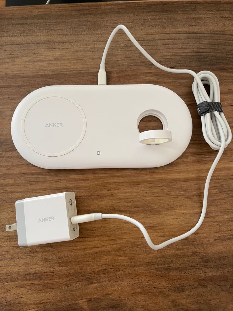 Anker Magsafe charger with Apple watch stand, Mobile Phones & Gadgets