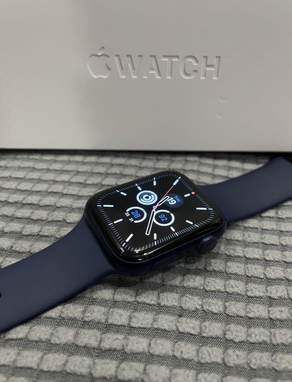 Apple Watch 6 (44mm) (Non cellular 