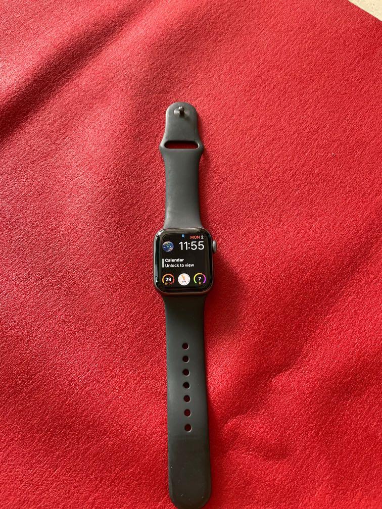Buy used apple clearance watch series 4