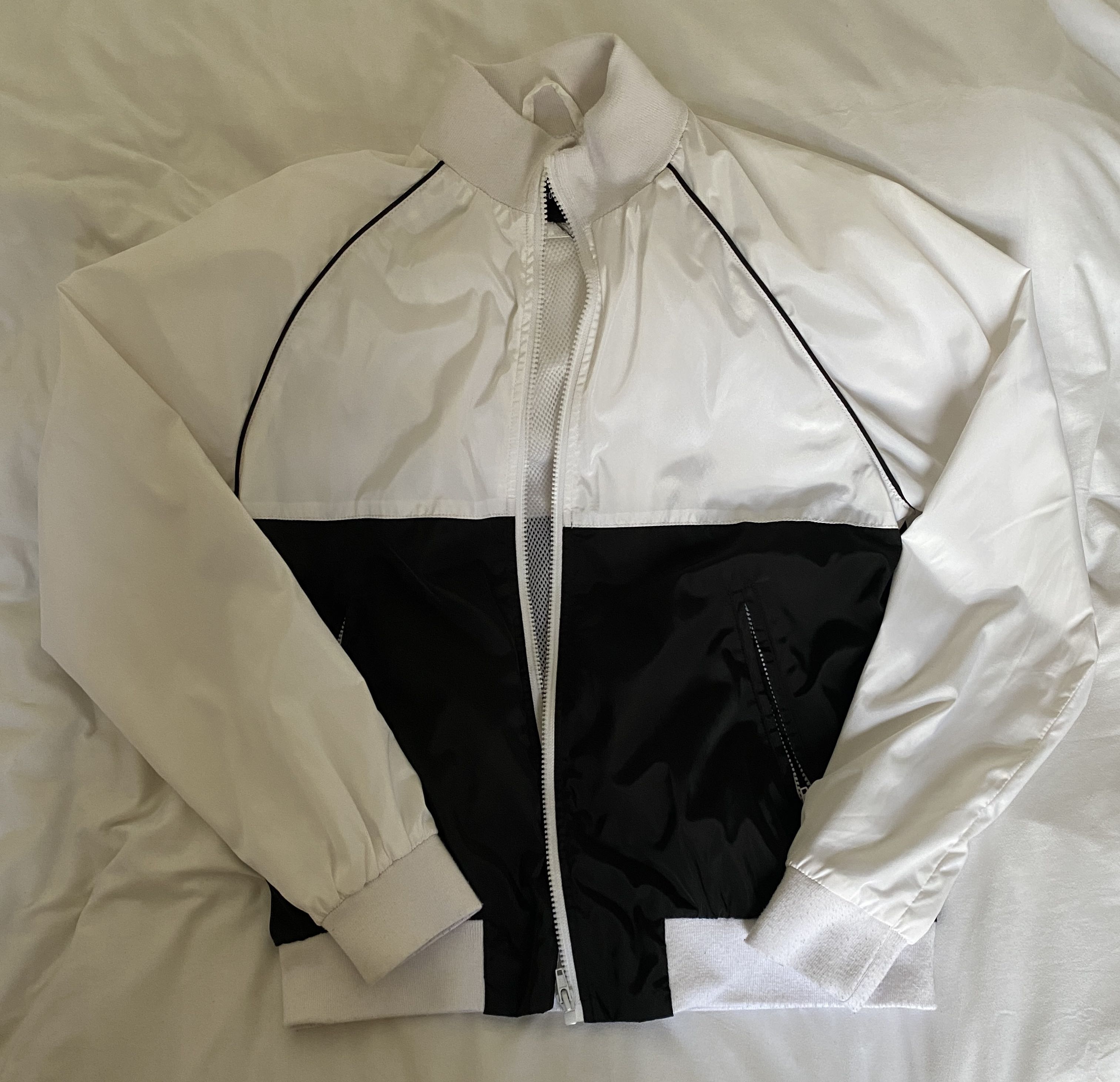 Black and white windbreaker forever 21 store