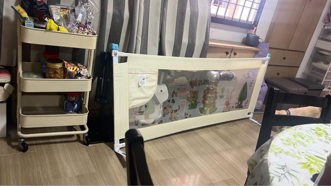 Bed guards for baby, Babies & Kids, Baby Nursery & Kids Furniture, Bed