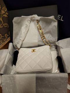 Chanel Bag, Women's Fashion, Bags & Wallets, Shoulder Bags on Carousell