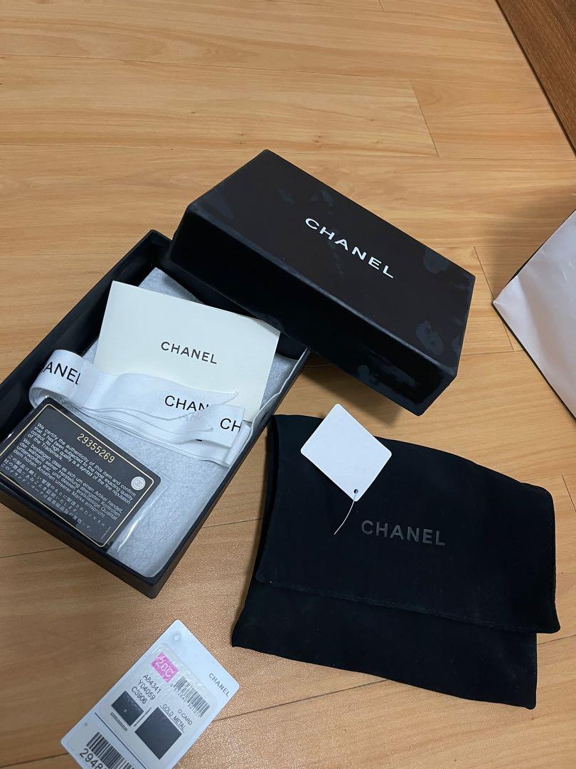 Chanel wallet outlet box