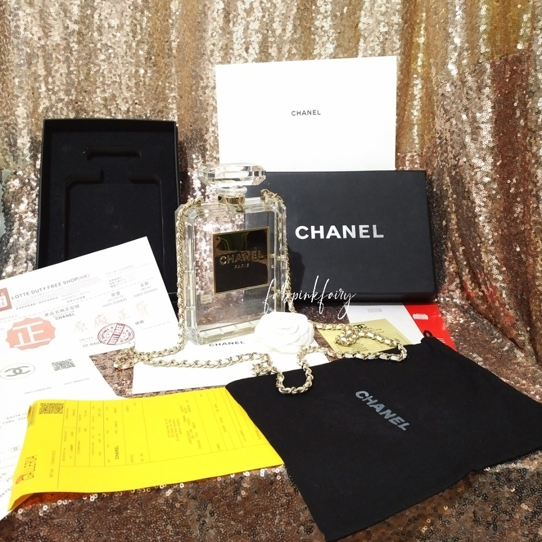 Chanel Evening Bag No. 5 Perfume Bottle Black/gold Plastic ref.858576 -  Joli Closet