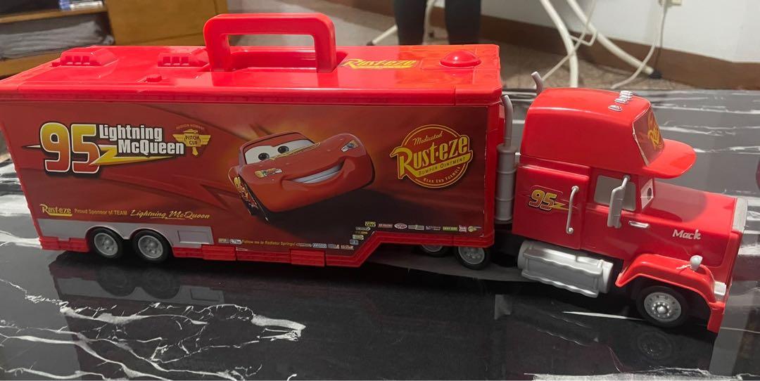 Big mack discount truck lightning mcqueen
