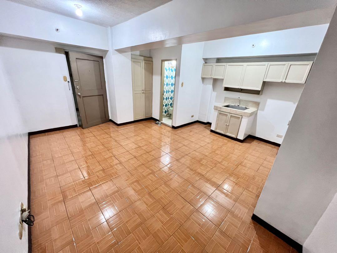 For RENT Burgundy Place, Katipunan, QC., Property, Rentals