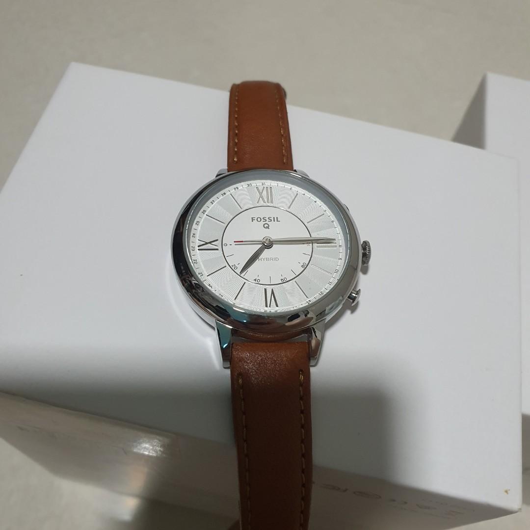 Q jacqueline cheap hybrid smartwatch
