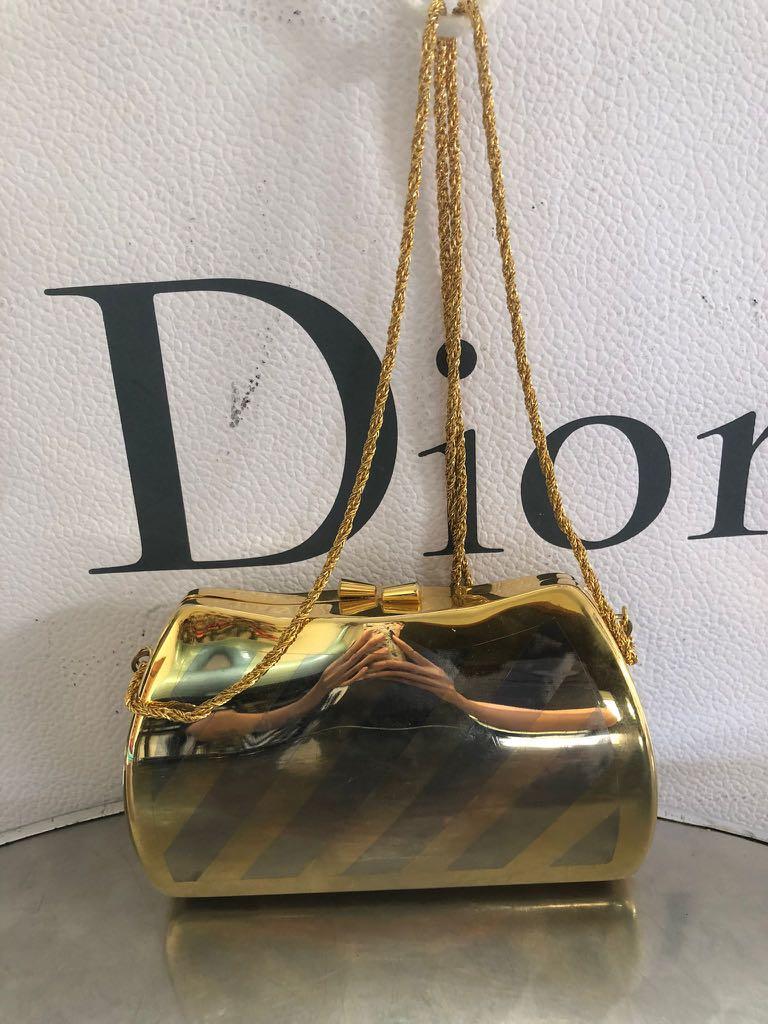 Gold hot sale party purse