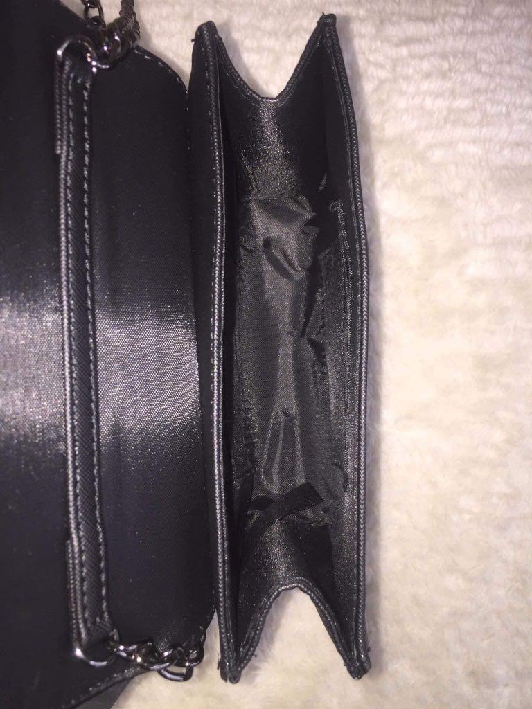 Guess Jozy Crossbody, Women's Fashion, Bags & Wallets, Crossbody Bags