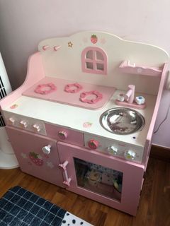 (Category: ) located in . Submitted by prettyzesty (Listing ID 1158415665, Image 1). Description: .