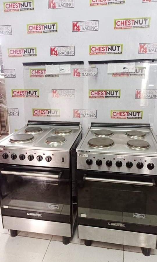 La Germania 4 Electric Hot Plate Stove with Electric Oven, TV & Home