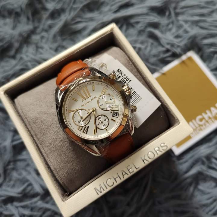 MK LEATHER STRAP BRADSHAW AUTHENTIC WATCH Women s