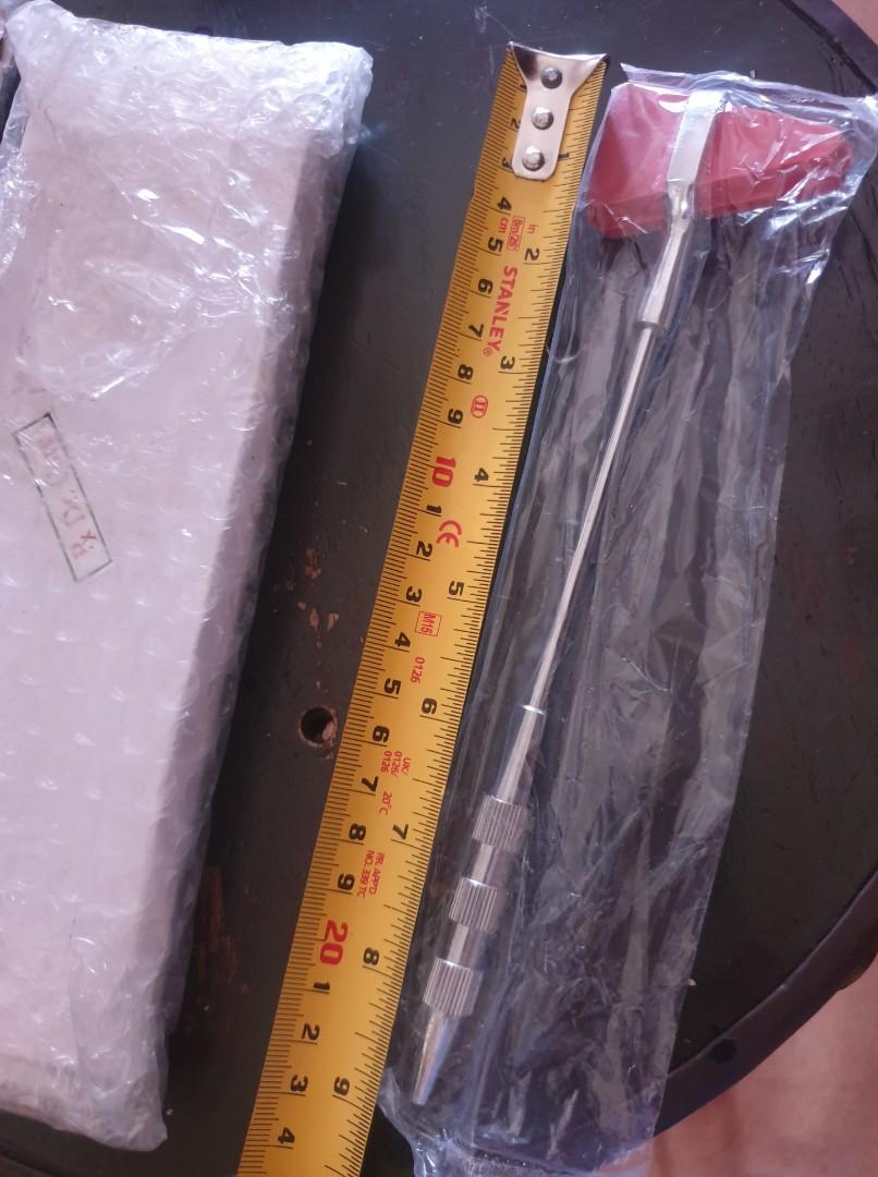 Neuro Reflex Hammer (Category: Medical Supplies & Tools) located in Cainta. Submitted by mama.sells (Listing ID 1158377450, Image 2). Description: brand new/ still in its original plastic and packaging avialable - 2 pcs at p250 per pc RFS - double order.