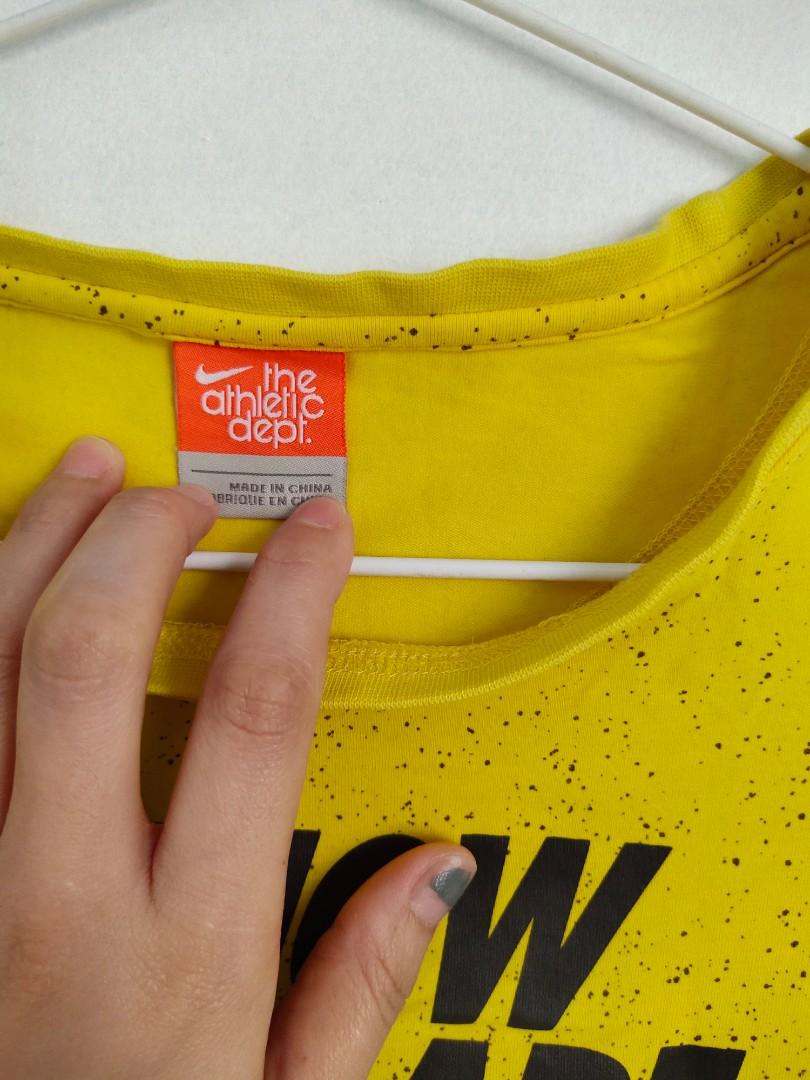 Nike Top (Category: Blouses) located in Mandaluyong City. Submitted by nescreates (Listing ID 1158382041, Image 2). Description: Good as new condition 🍀 Size M.
