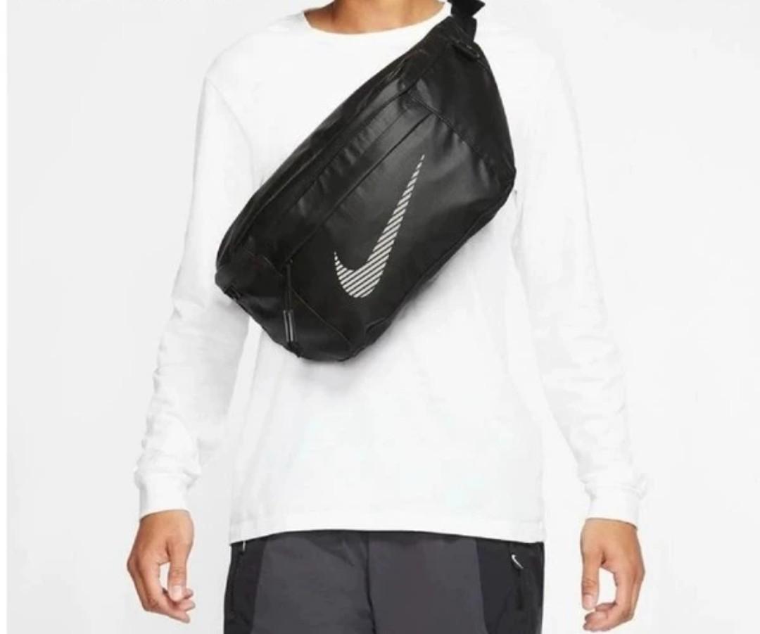 Nike tech hip pack winterized 2020 deals