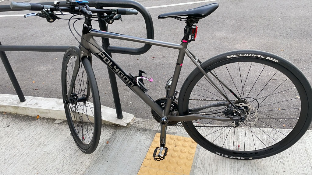 Polygon bend fx4 urban sport disc road hotsell bike