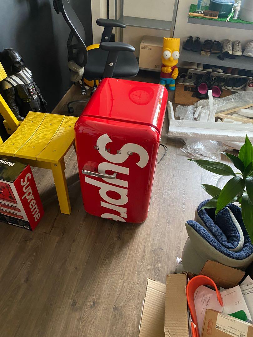 Supreme SMEG Mini Fridge, TV & Home Appliances, Kitchen Appliances