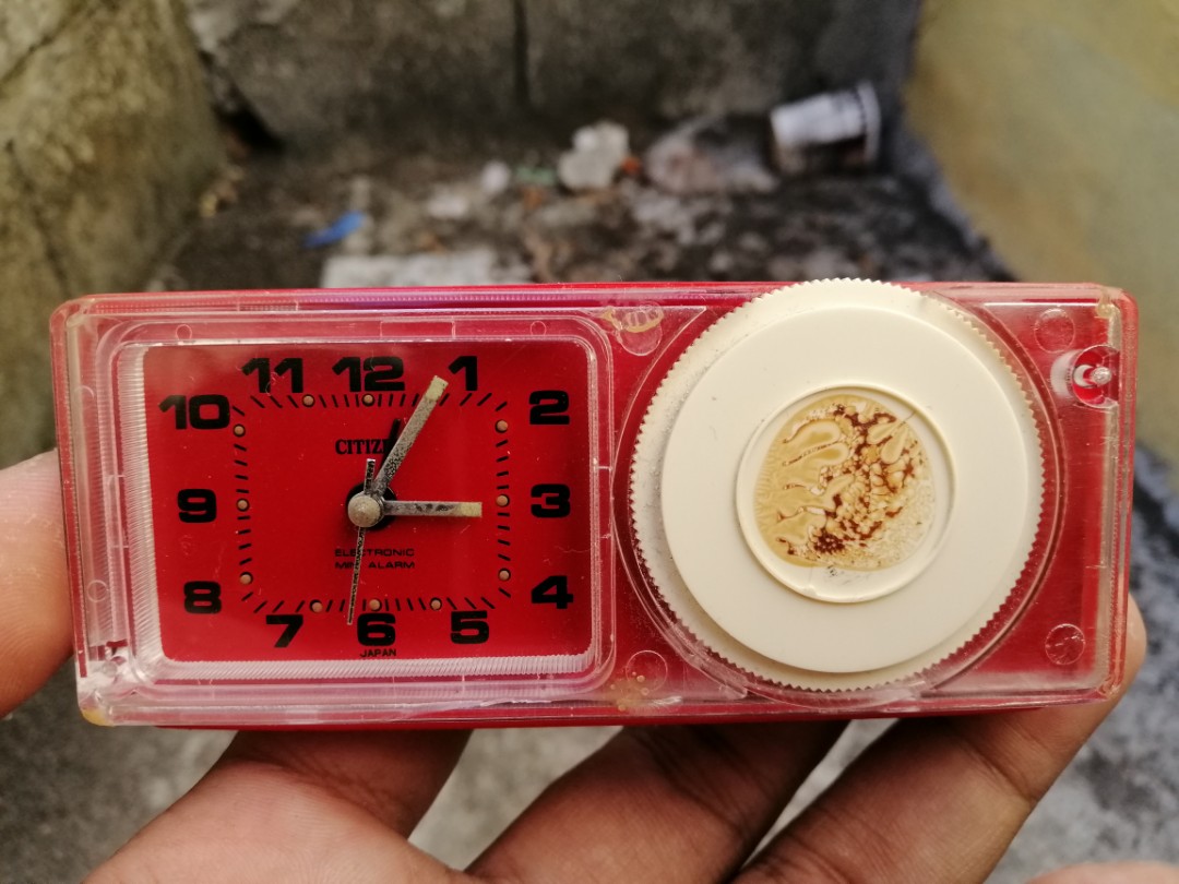 Vintage Citizen Electronic Mini Travel Alarm clock Made in japan