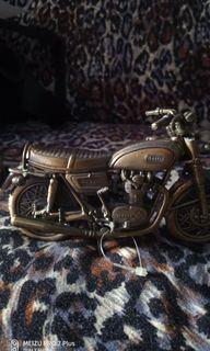 Yamaha vintage motorcycle metal toy/display japan