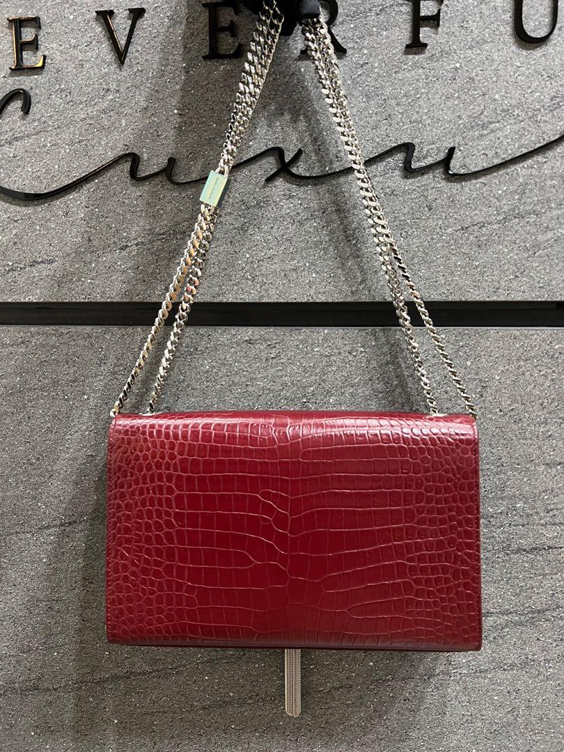 Kate chain wallet with tassel in crocodile embossed leather deals