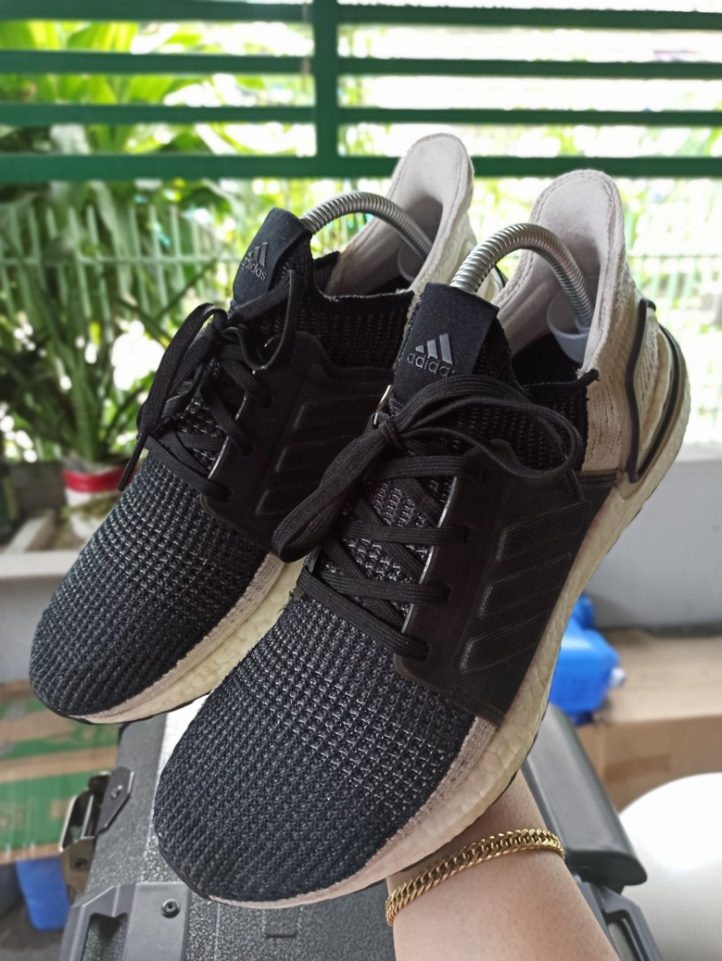 Adidas Ultraboost Size 8.5 Mens Men s Fashion Footwear Sneakers