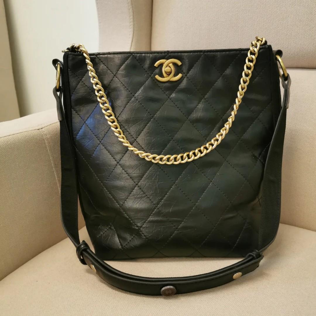 CHANEL BUTTON UP HOBO BAG, Luxury, Bags & Wallets on Carousell