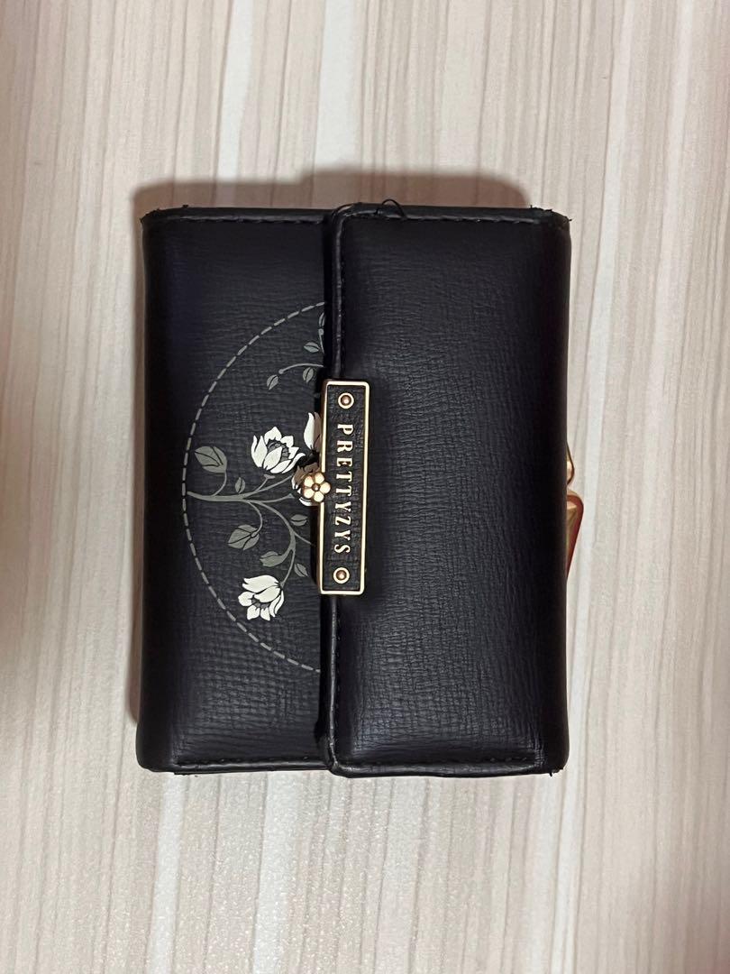 Cute small sales black purse