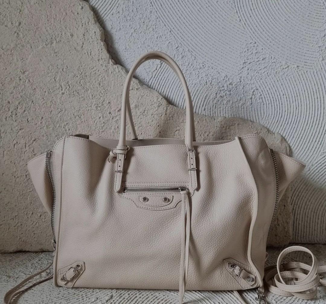 Balenciaga best sale papier b4