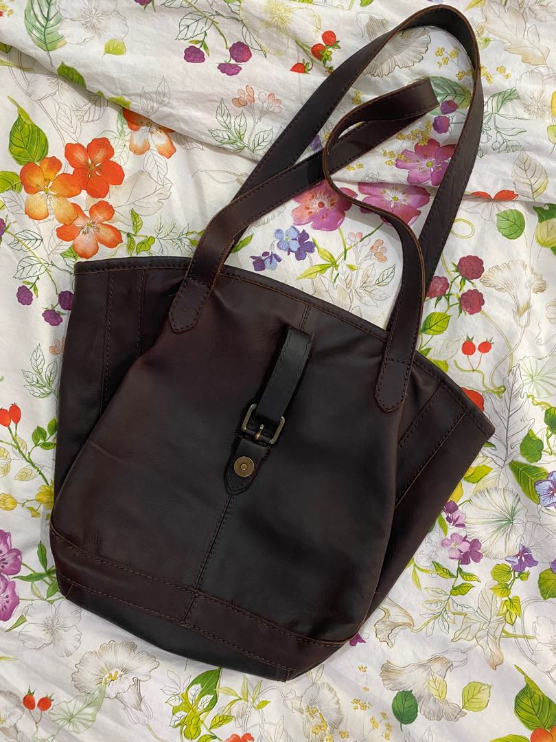 Fat face leather tote bag online