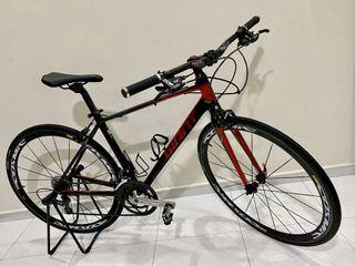 Giant Defy - Road bike converted to flat bar