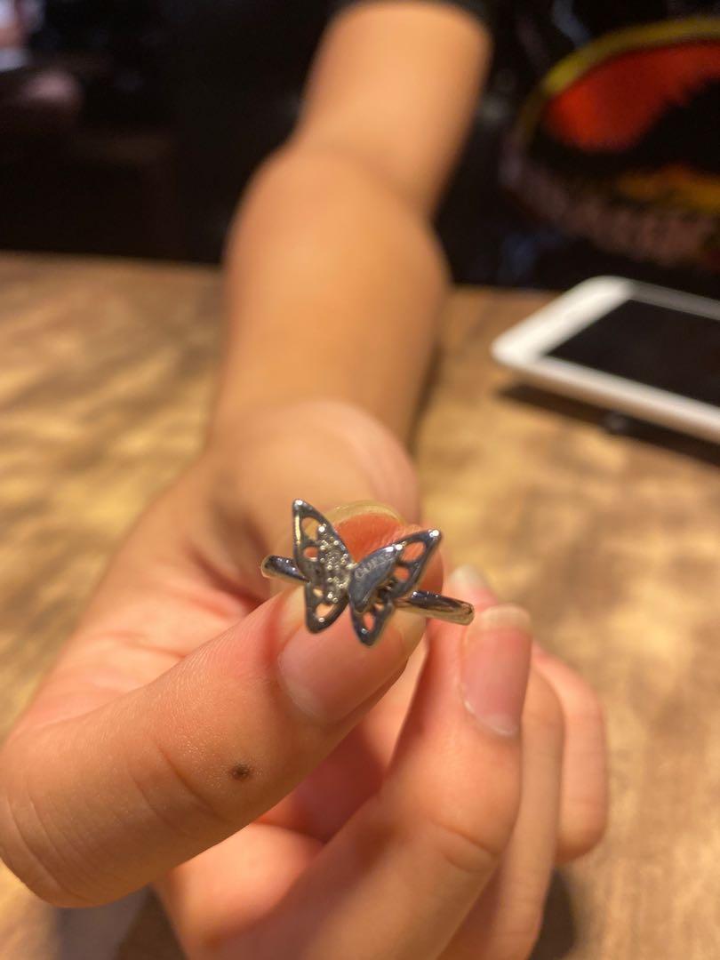 Guess online butterfly ring